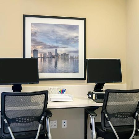 Candlewood Suites - Miami Exec Airport - Kendall By Ihg Country Walk Exterior foto