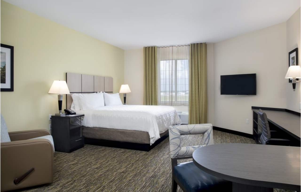 Candlewood Suites - Miami Exec Airport - Kendall By Ihg Country Walk Exterior foto