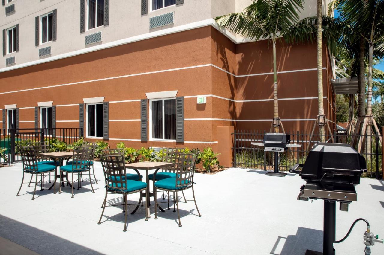 Candlewood Suites - Miami Exec Airport - Kendall By Ihg Country Walk Exterior foto
