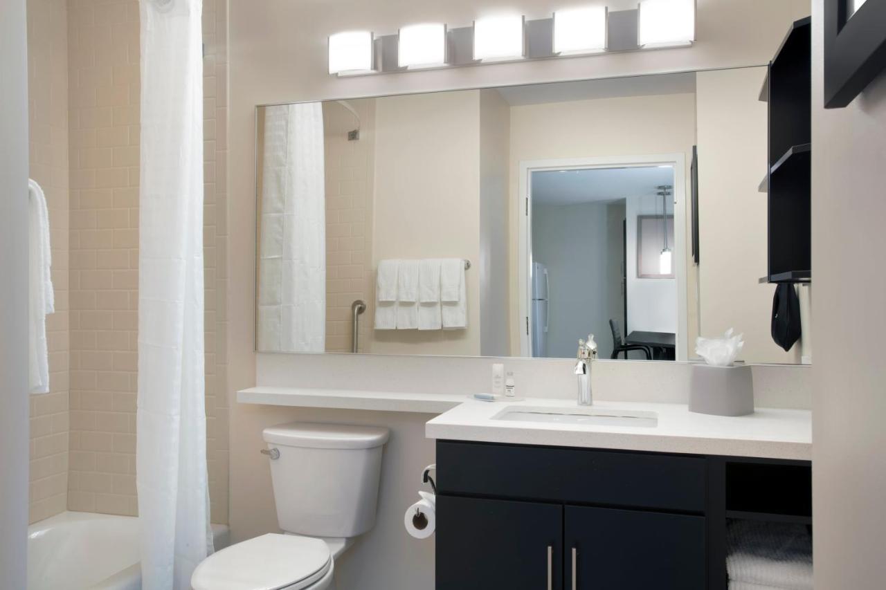 Candlewood Suites - Miami Exec Airport - Kendall By Ihg Country Walk Exterior foto